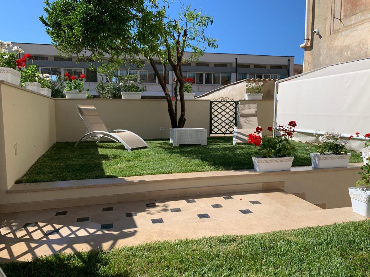 Guest house Malu - *