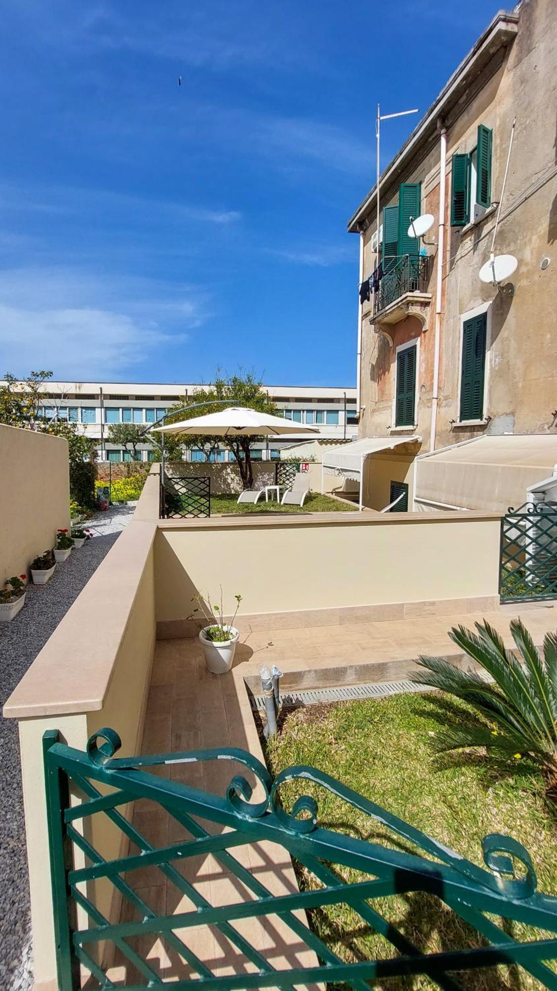 Guest house Malu -